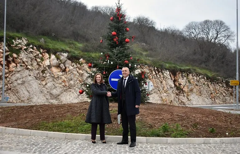 Ministar Bevanda i gradonačelnica Raguž sa suradnicima obišli izvedene radove na kružnom raskružju Gabela