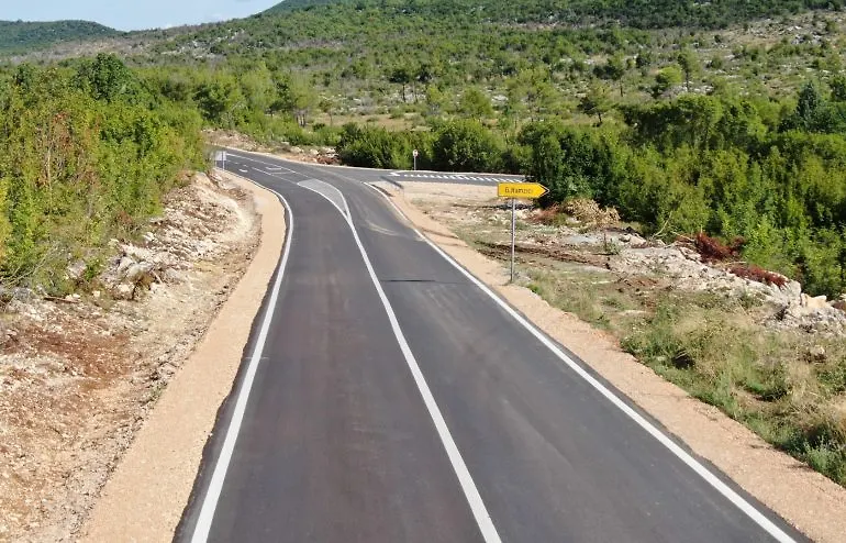 Ministarstvo saobraćaja i veza HNK uredilo važno raskrižje na cesti R425