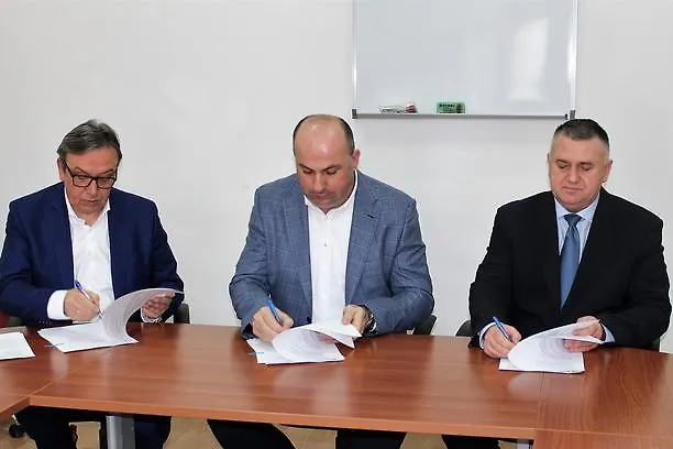 Potpisan ugovor za sanaciju ceste od Zvirovića do Tromeđe