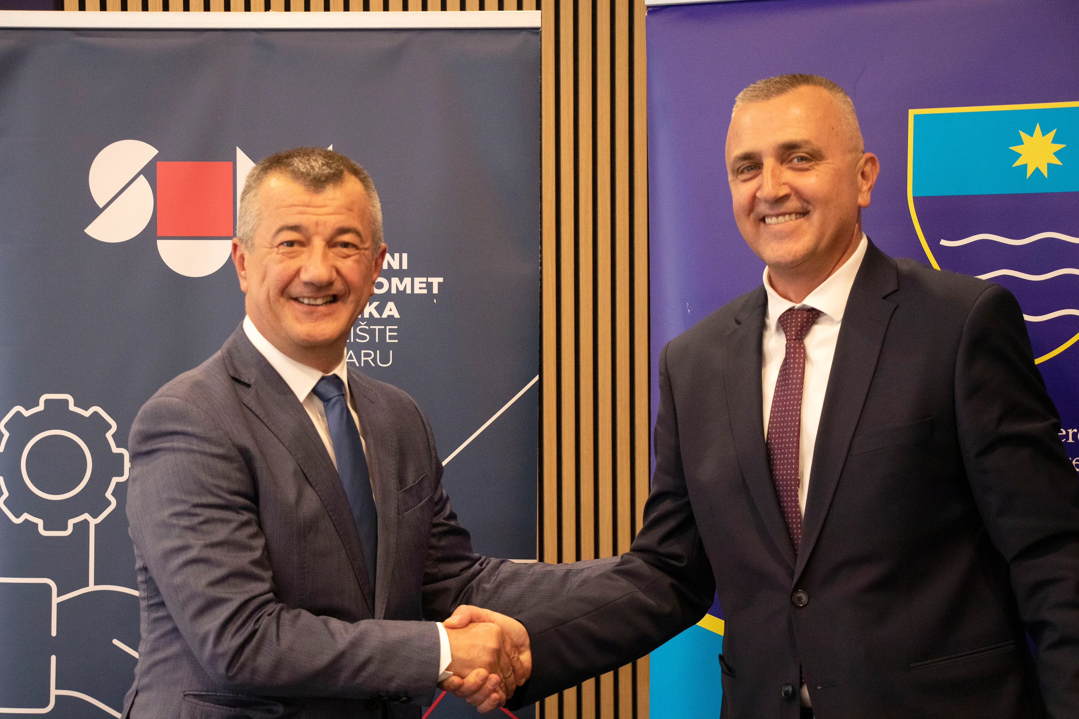 Потписан Споразум о сарадњи Министарства саобраћаја и веза ХНК-а и Свеучилишног одсјека саобраћаја и логистике СУМ-а