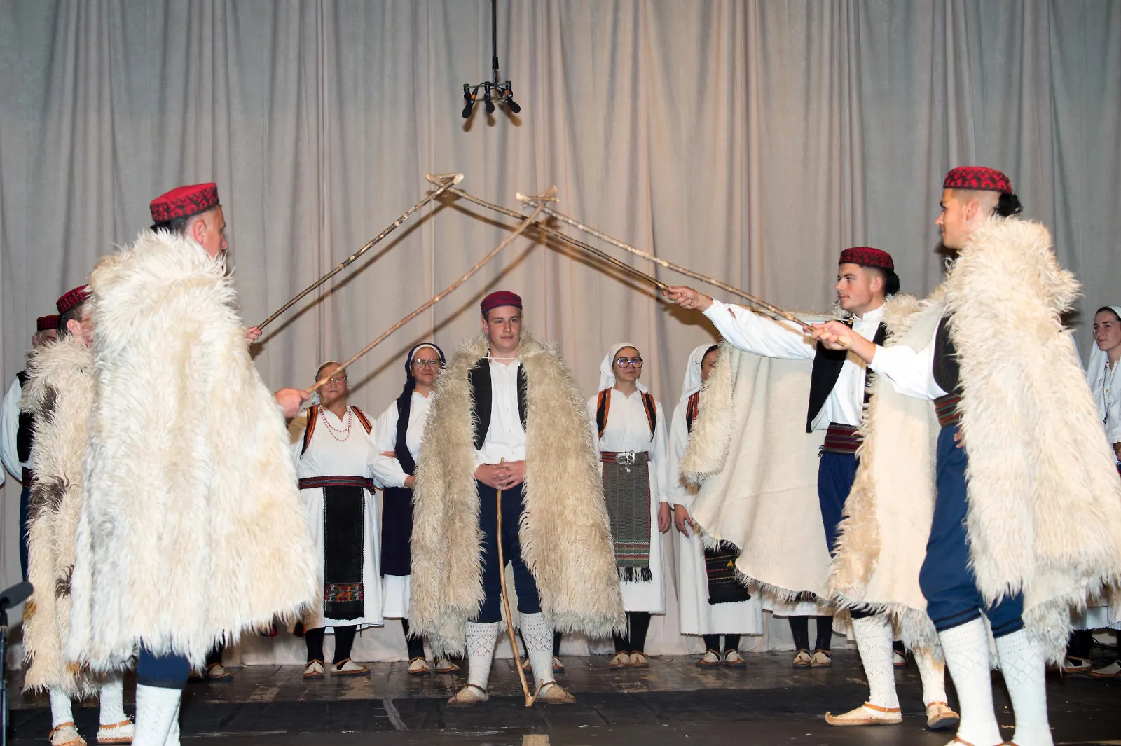 Галерија 3