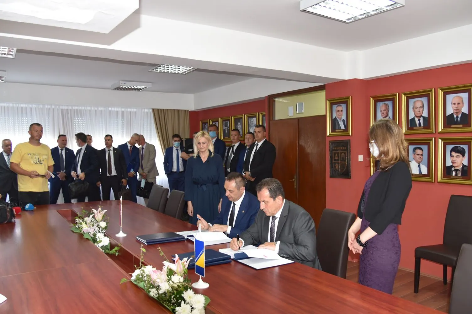 Ministri Cikotić i Vulin potpisali više sporazuma između BiH i Srbije  