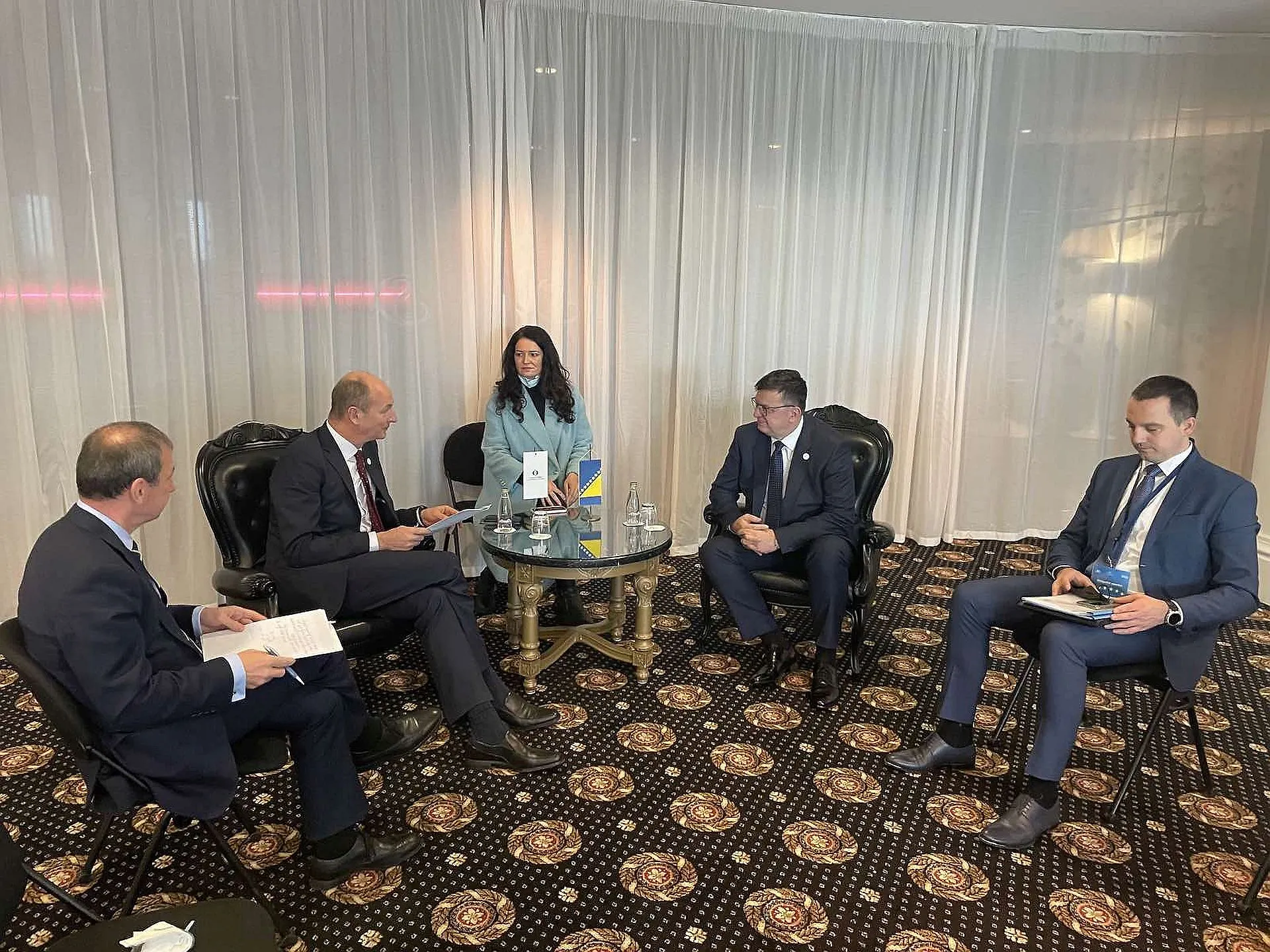 Chairman Tegeltija Talks with EBRD Vice-President