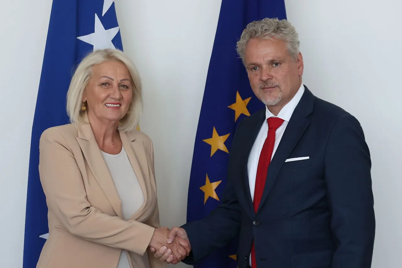 Chairwoman of Council of Ministers of BIH Borjana Krišto Receives 
EU Special Representative in BIH Sattler in Farewell Visit

