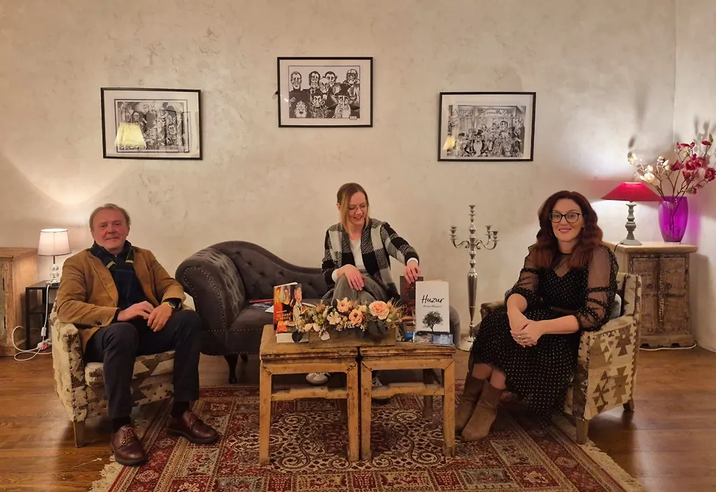 Veleposlanica  Martina Mlinarević na predstavljanju knjiga 
u kulturnom centru Lastavica u Pragu

