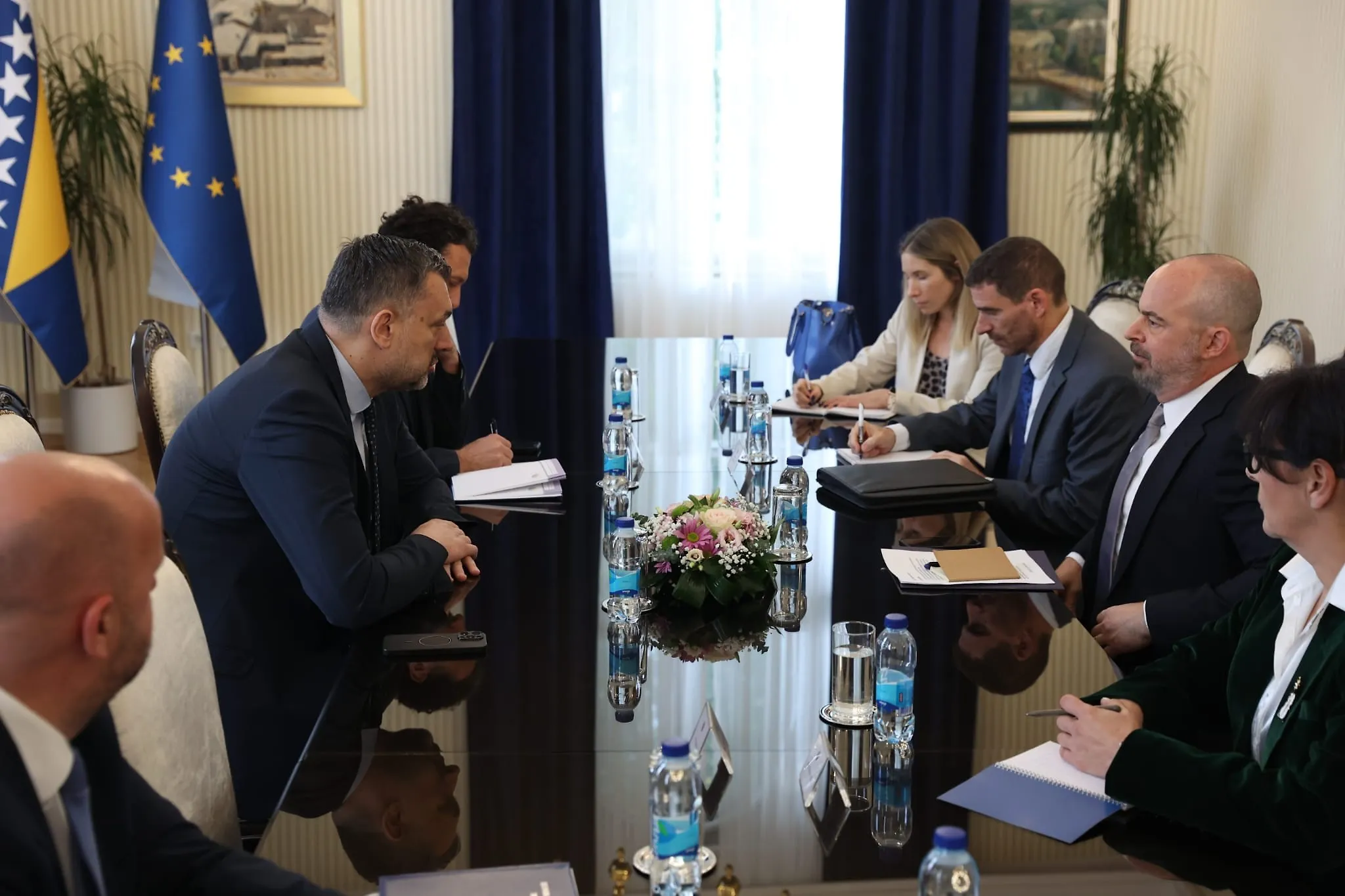 Ministar Elmedin Konaković se sastao sa otpravnikom poslova Ambasade SAD-a Johnom Ginkelom