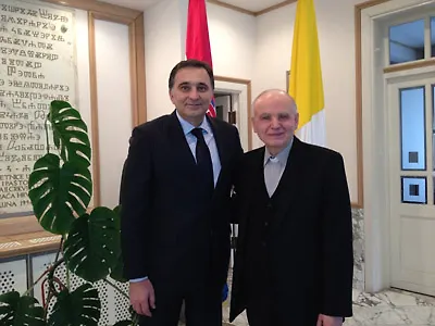 Susret Ministra Damira Ljubića s Apostolskim nuncijem u Republici Hrvatskoj Alessandrom D'Erricom