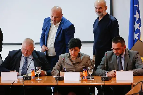 Потписани меморандуми за убрзану електрификацију повратничких домова
