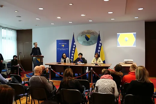Галерија 2