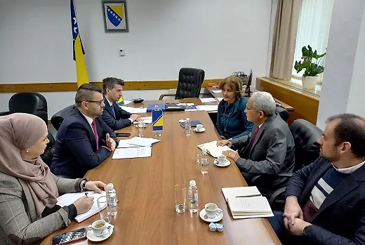 Ministar Sevlid Hurtić primio regionalnog direktora CRS-a za Evropu, Bliski istok i Centralnu Aziju Hanija El-Mahdija