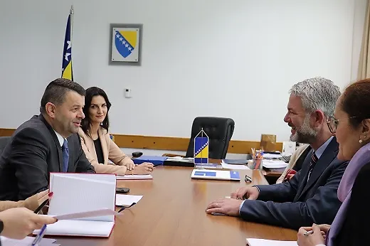 Ministar Sevlid Hurtić se sastao sa direktorom ICMP-ovog programa za Evropu Matthewom Hollidayem