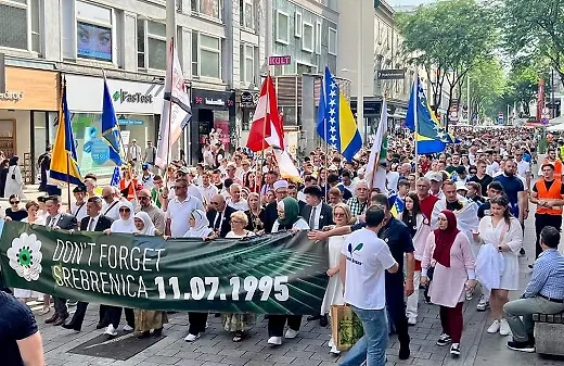 Ministar Sevlid Hurtić u Beču učestvovao na Maršu mira i obilježavanju godišnjice genocida 