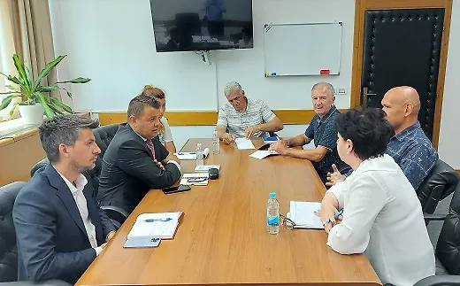 Ministar Sevlid Hurtić održao odvojene sastanke sa predstavnicima Koordinacije udruženja nestalih i Savjetodavnog odbora Instituta za nestale osobe 
