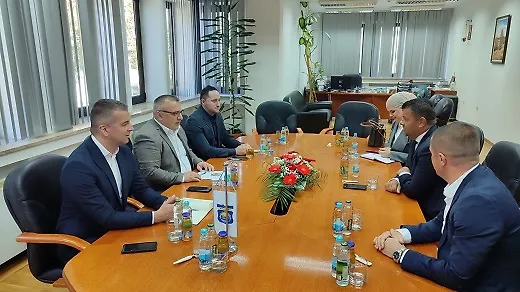 Hurtić boravio u Vukosavlju i Modriči, dogovoreni projekti za bolji položaj Roma