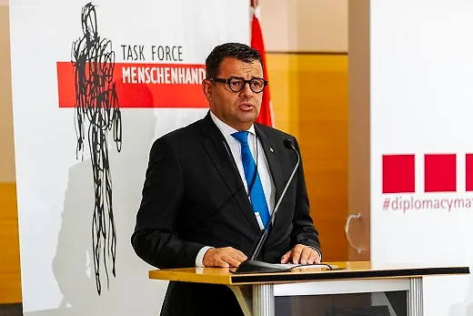 Hurtić u Beču: Bosna i Hercegovina čvrsto je opredijeljena da preventivno djeluje na pojavu trgovine ljudima