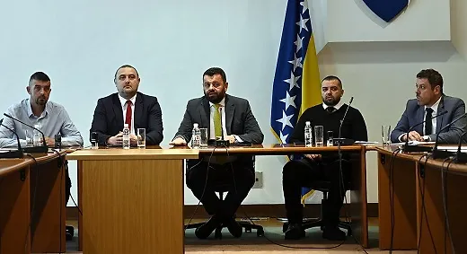 Галерија 3