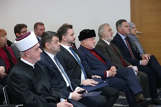 Галерија 3