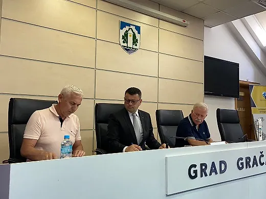 Ministar Sevlid Hurtić potpisao Memorandum o saradnji u oblasti iseljeništva sa predstavnicima 16 gradova i općina