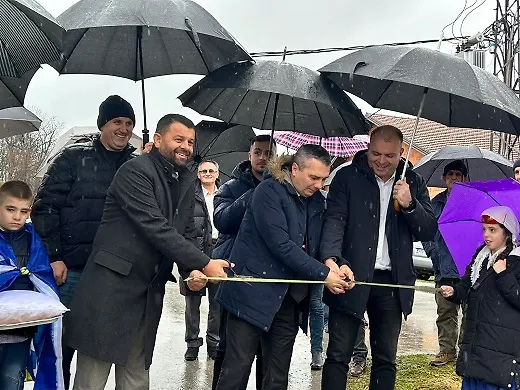 Ministar Hurtić prisustvovao otvaranju lokalnog puta kod Zvornika