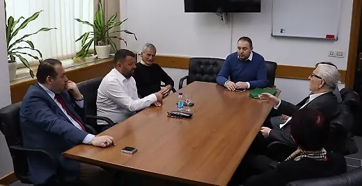 Hurtić održao sastanak sa predstavnicima Vijeća kongresa bošnjačkih intelektualaca