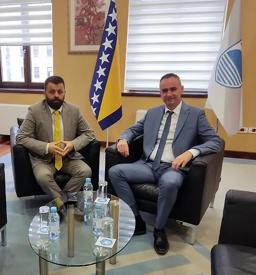 Ministar Hurtić održao sastanak s predsjednikom Gradskog vijeća Grada Mostara Đanijem Rahimićem o položaju romske populacije