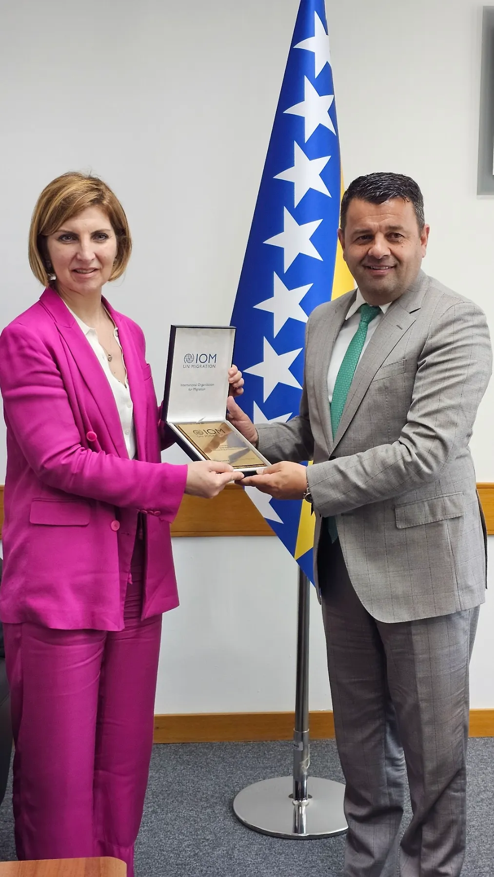 Ministar Hurtić održao oproštajni sastanak sa Laurom Lungarotti, šeficom Misije IOM-a u BiH