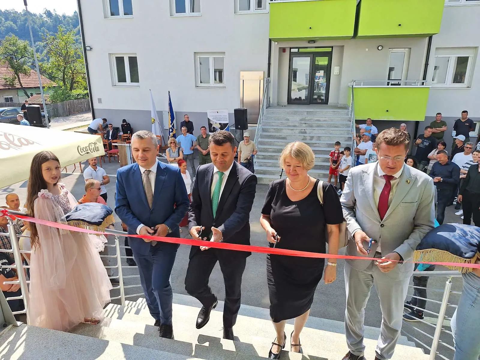 Hurtić u Banovićima: Svečano useljenje 30 korisnika u novoizgrađene objekte u okviru Projekta CEB II