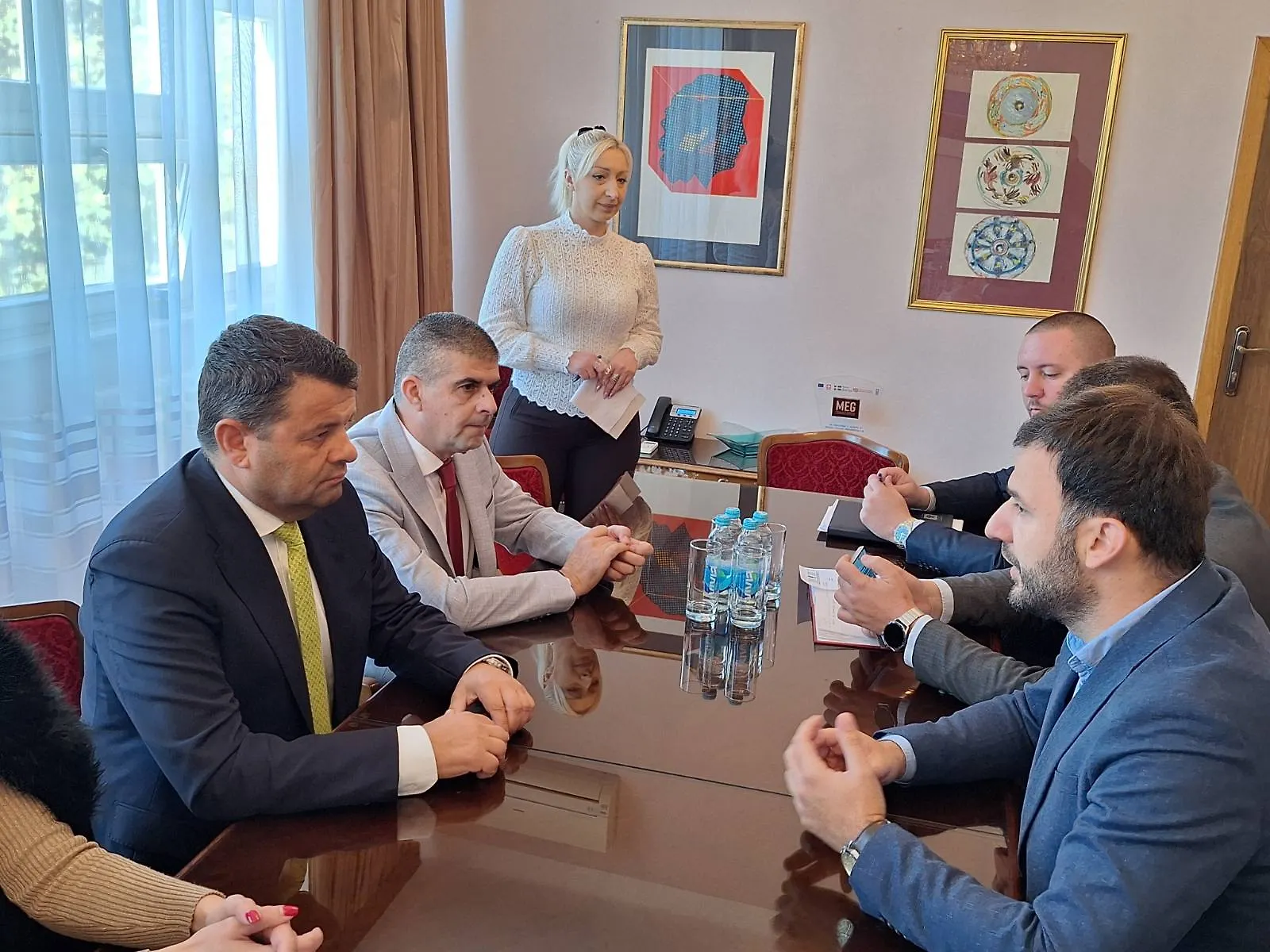 Галерија 2