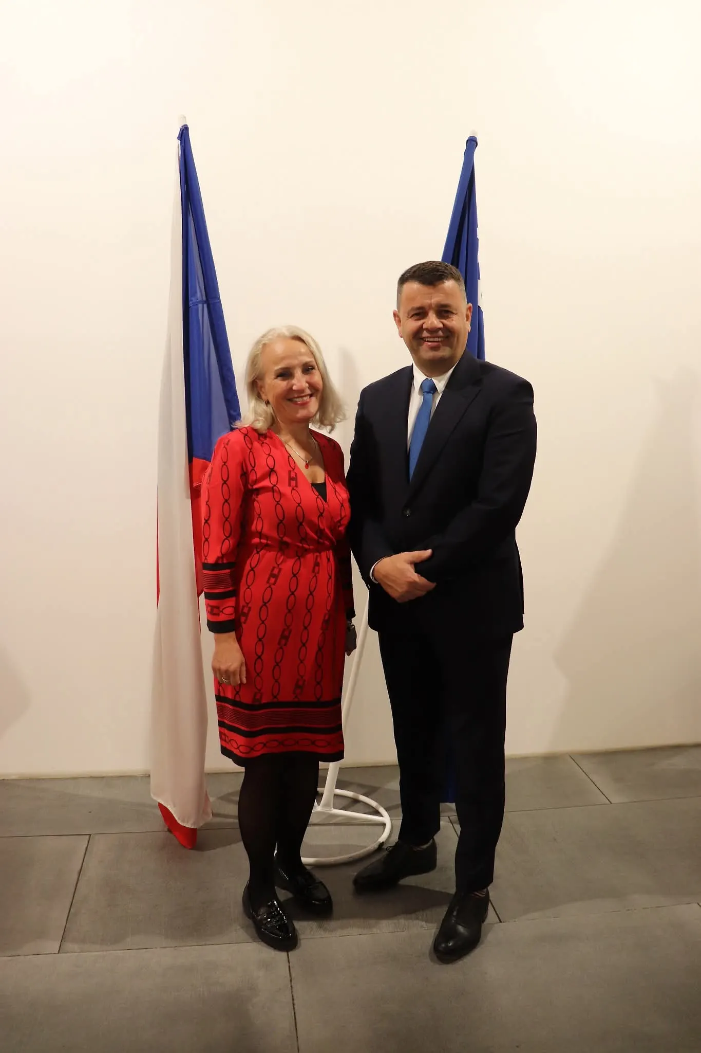 Галерија 6