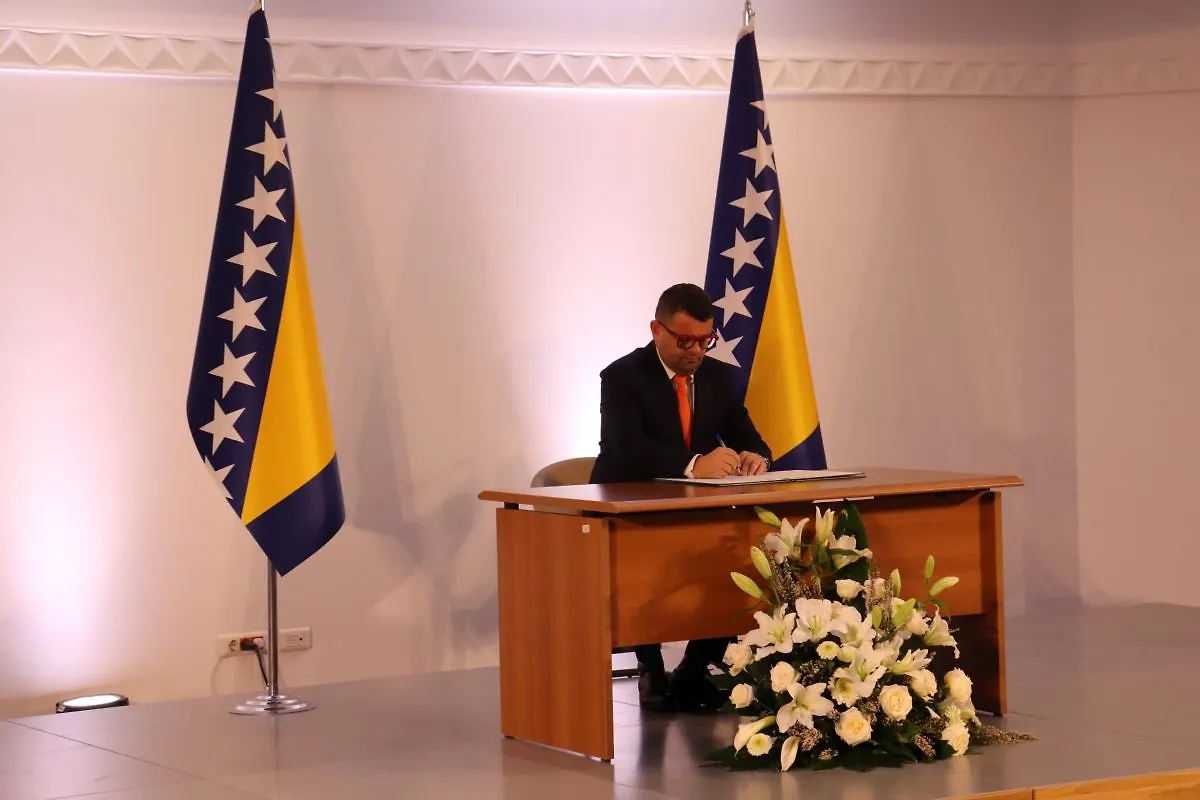HURTIĆ MEĐU 33 POTPISNIKA: NEMA KOMPROMISA S LAŽIMA I NARATIVIMA PROTIV BOŠNJAKA I BOSNE I HERCEGOVINE