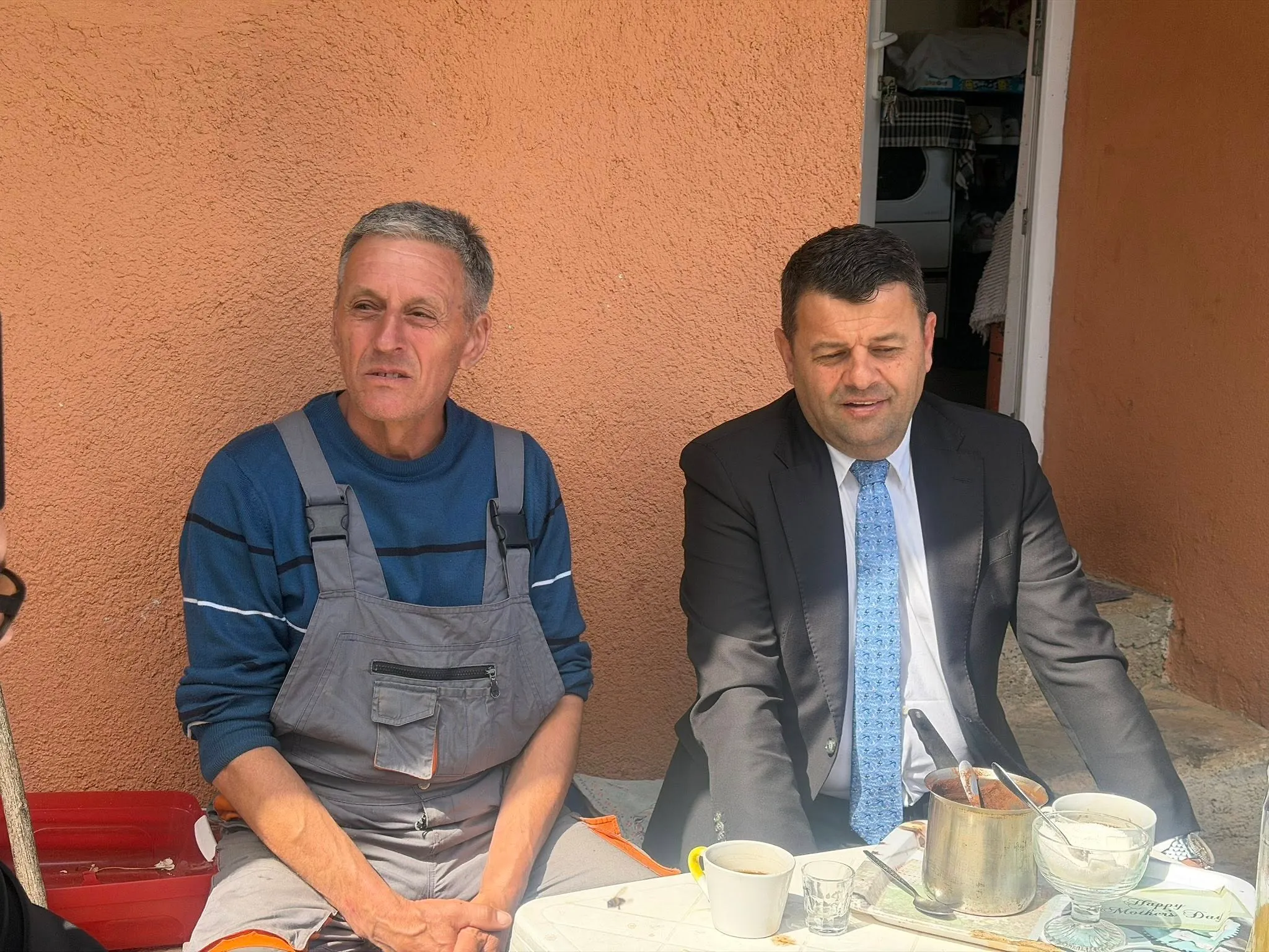 Hurtić posjetio povratničko selo Trubar kod Drvara nakon napada i pljačke grupe migranata