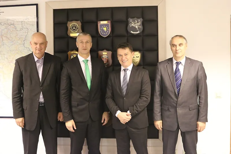 Галерија 1