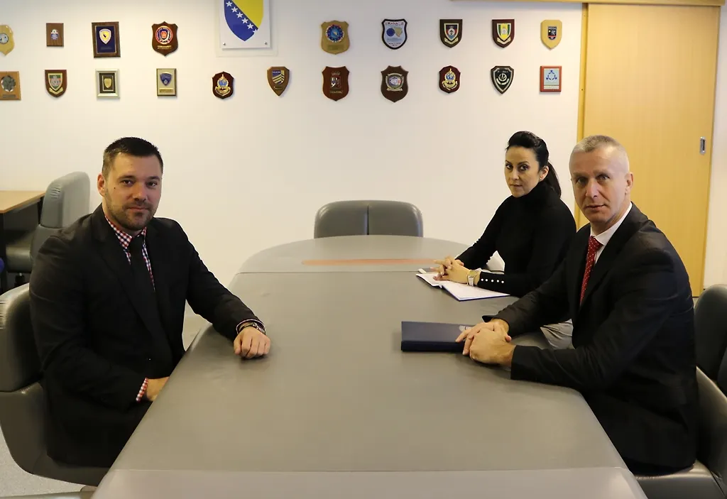 Галерија 1