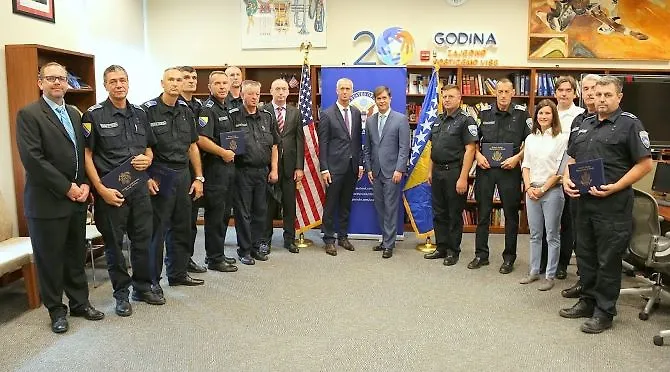 Галерија 1