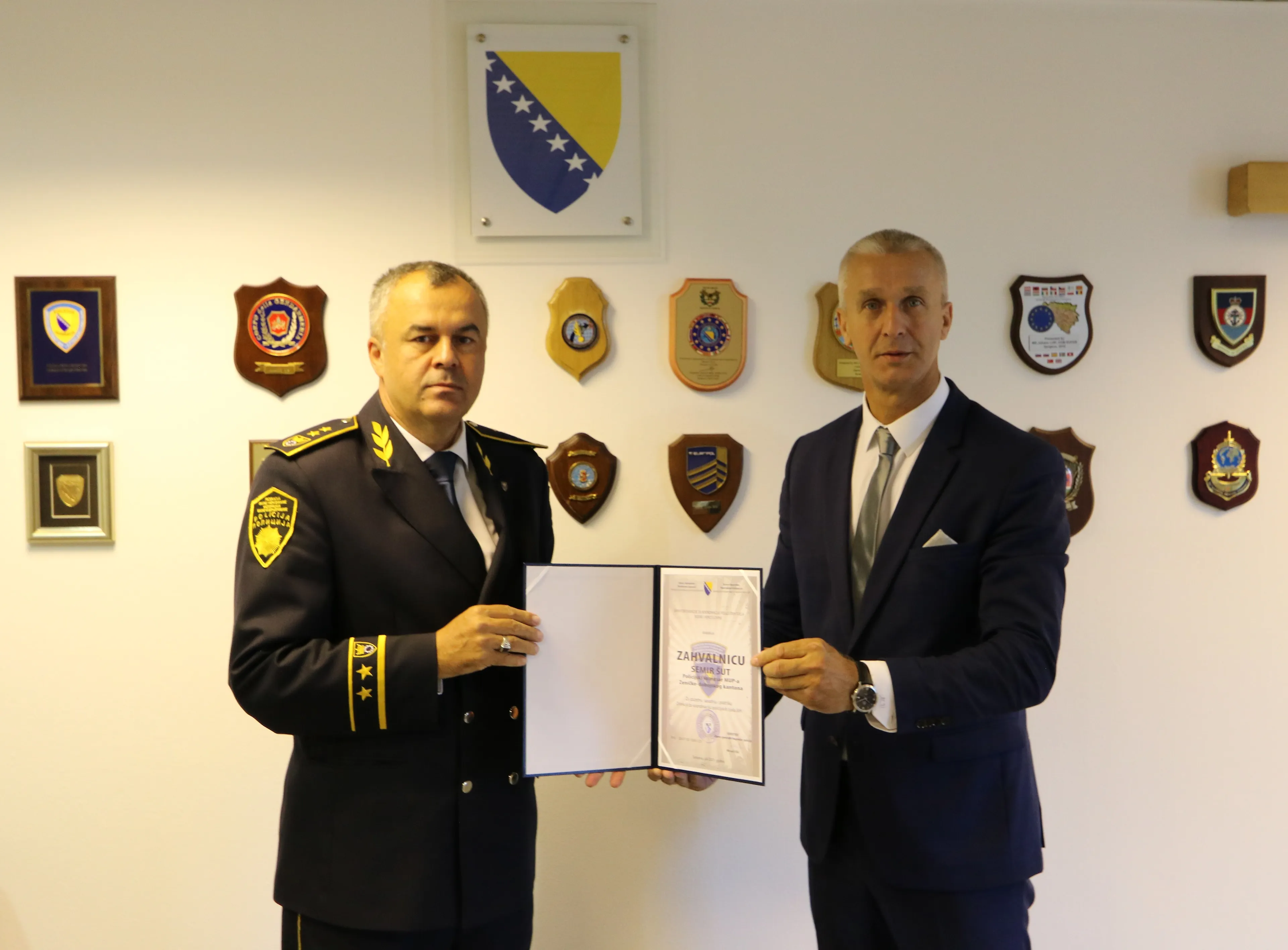 Галерија 1