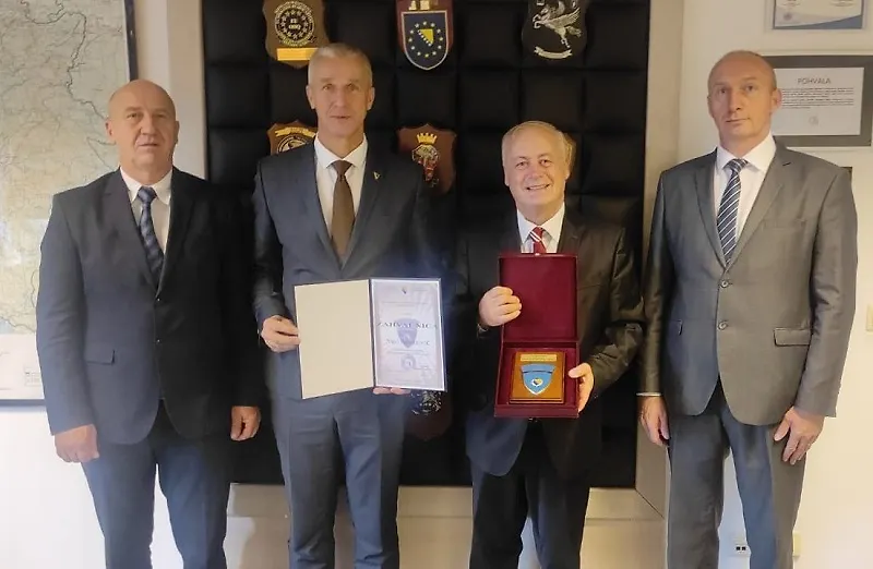 Галерија 1