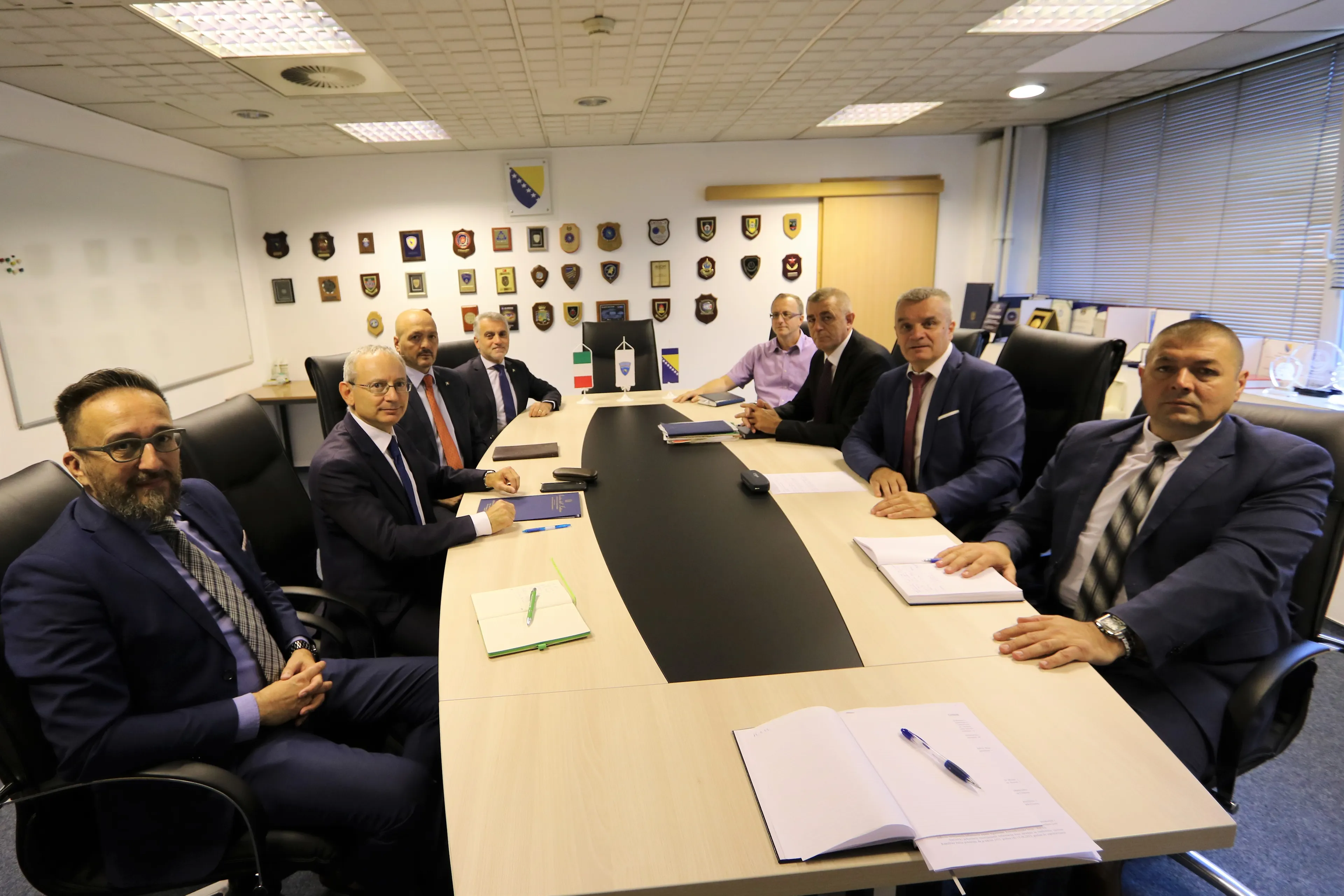 Direktor Enes Karić primio u radnu posjetu ambasadora Republike Italije u BiH Marca Di Ruzza