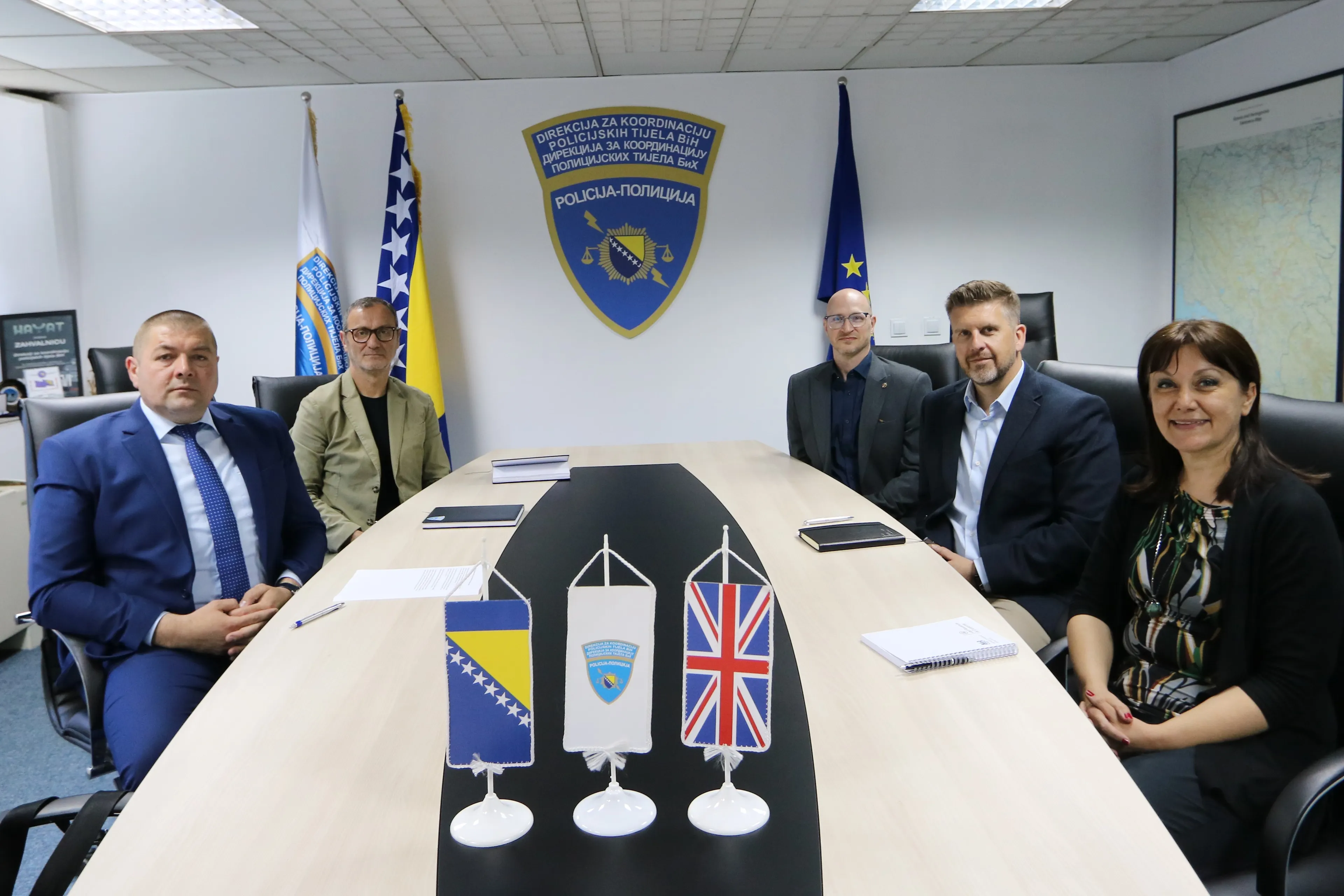 Direkciju posjetili oficiri za vezu britanske Uprave poreza i carine