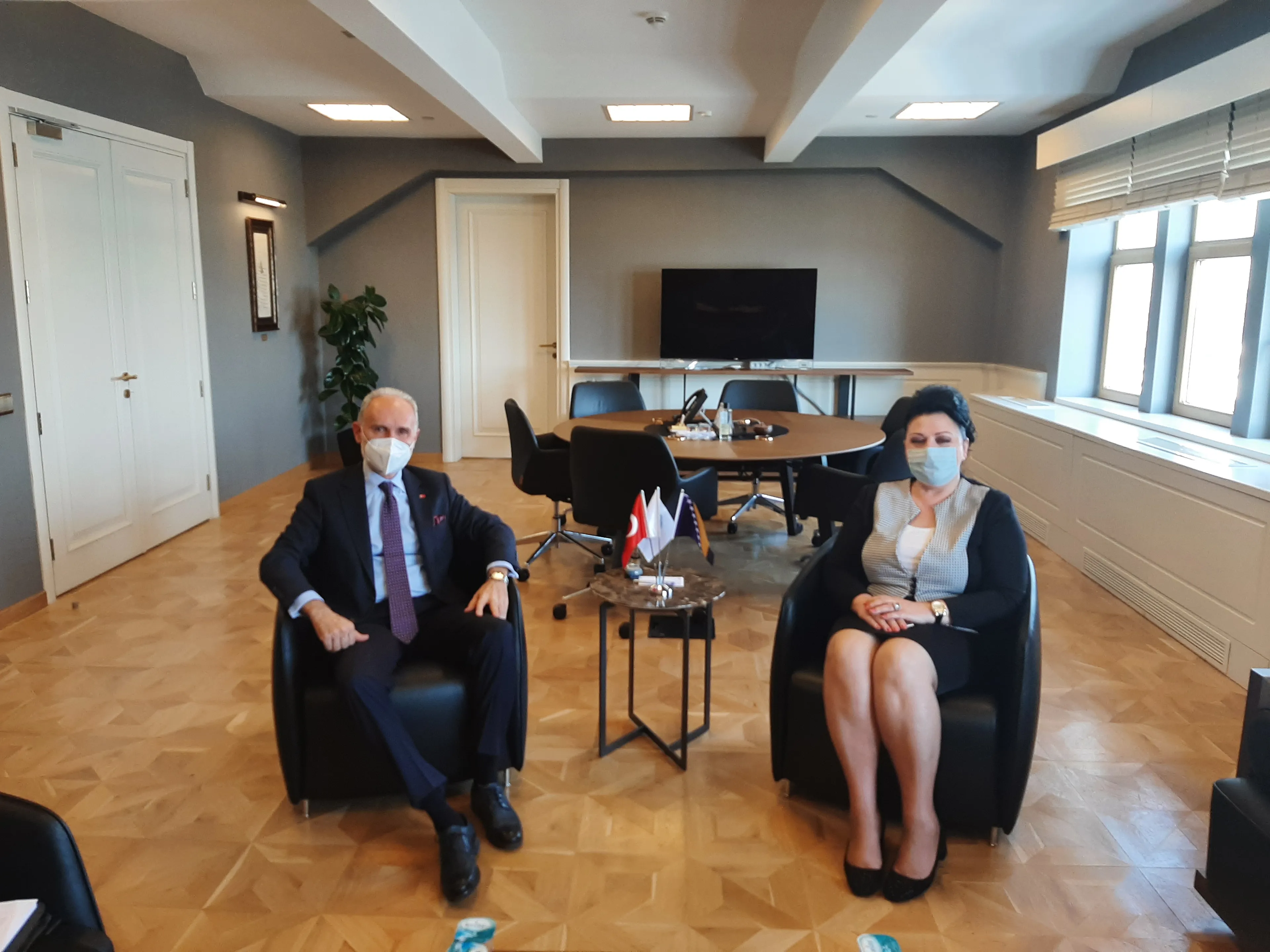 Direktor FIPA-e na sastanku s predsjednikom Privredne komore Istanbula i zamjenikom izvršnog direktora WAIPA-e