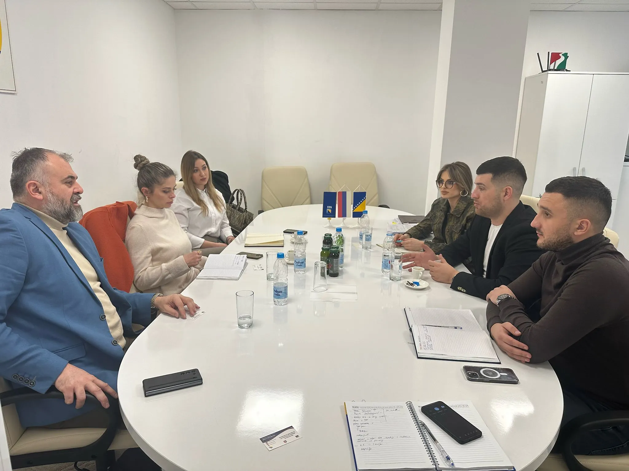 Predstavnici Agencije za privlačenje investicija i privatizaciju Kantona Sarajevo posjetili FIPA-u