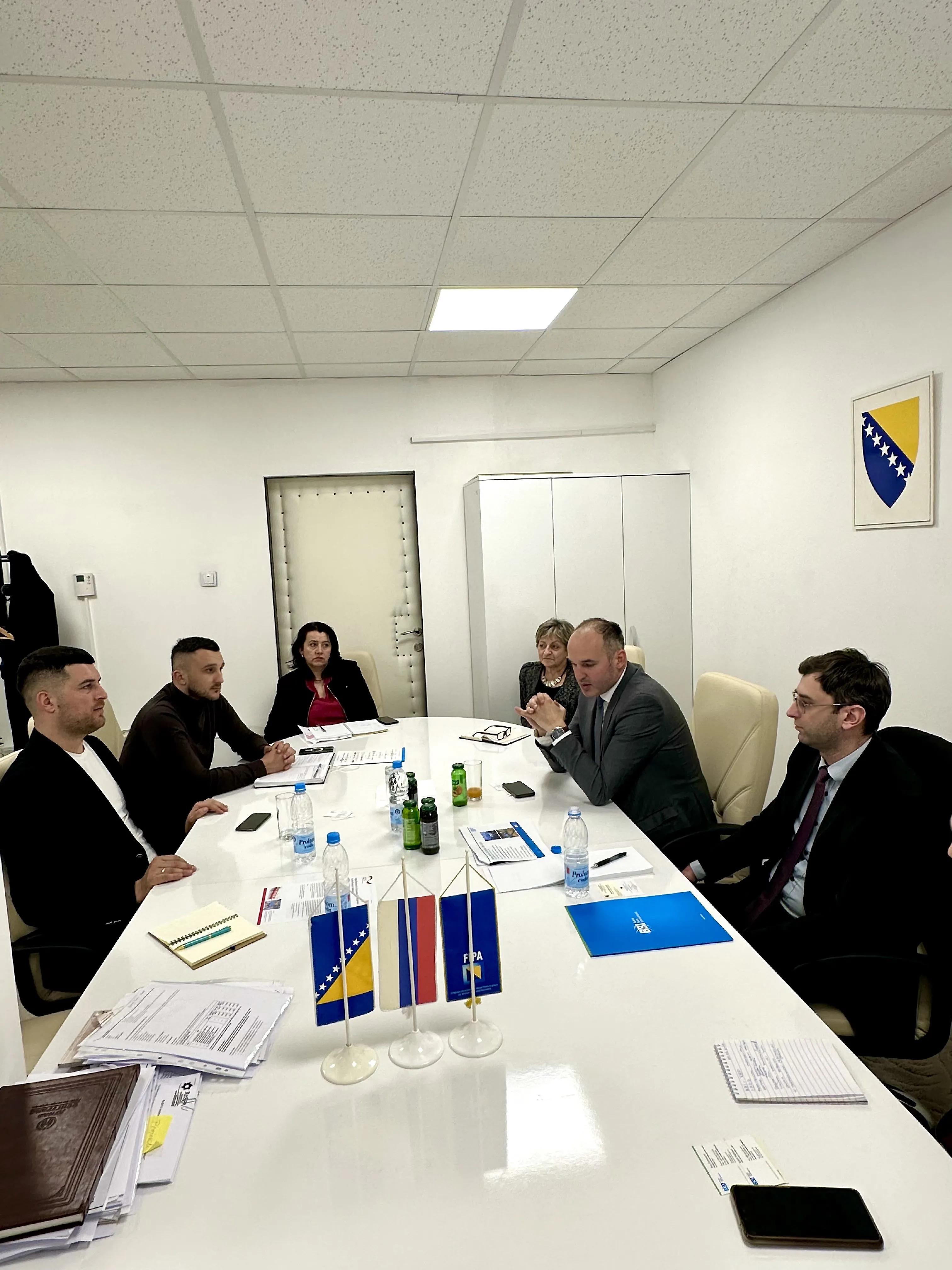 Predstavnici BBI i Sarajevo Business Foruma posjetili FIPA-u
