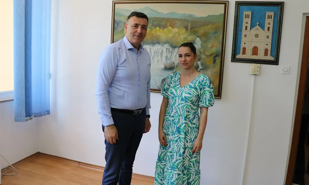 Sastanak zamjenice direktora FIPA-e sa predsjednikom Vlade ZHK