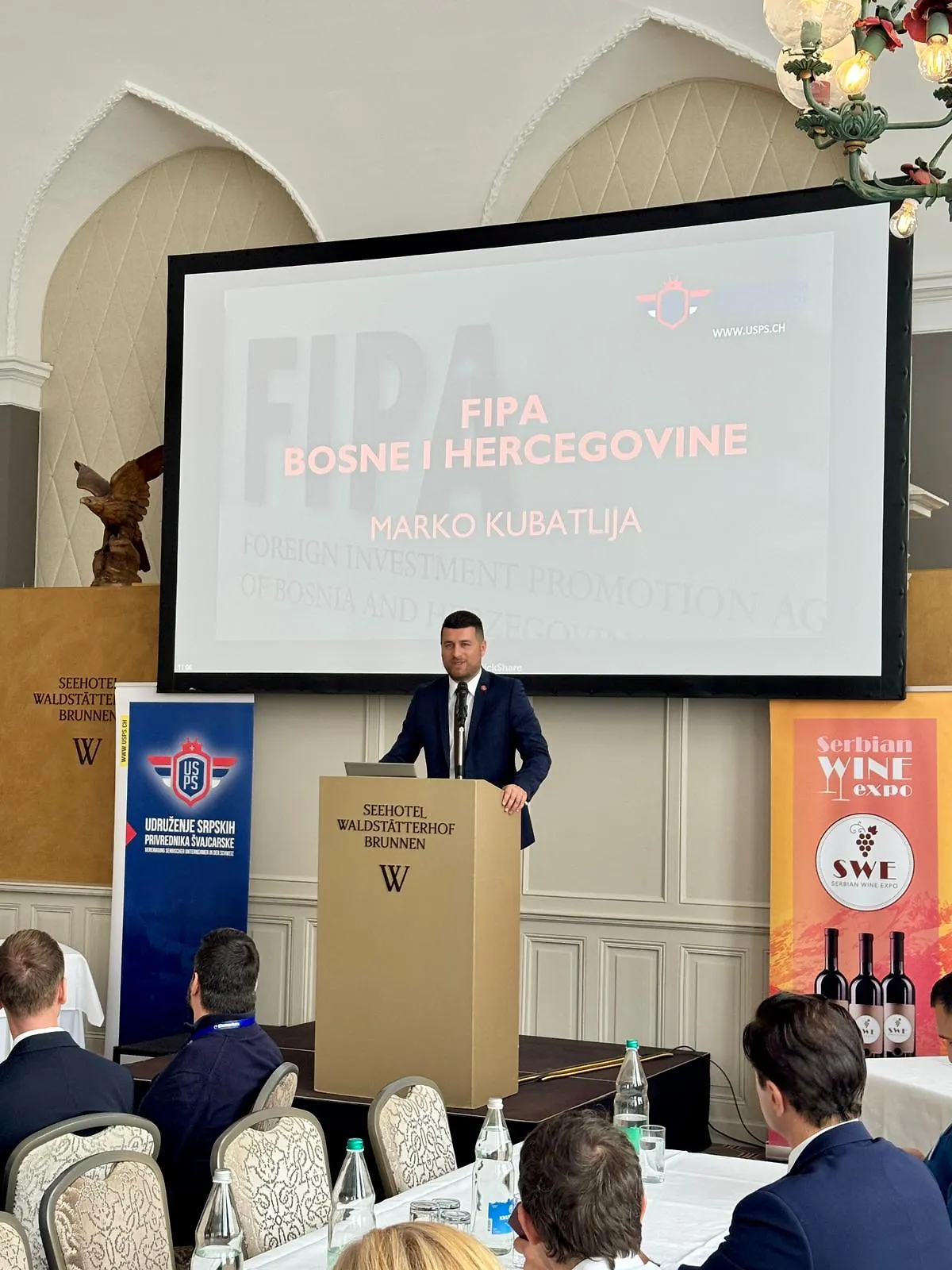 FIPA na forumu u Brunnenu