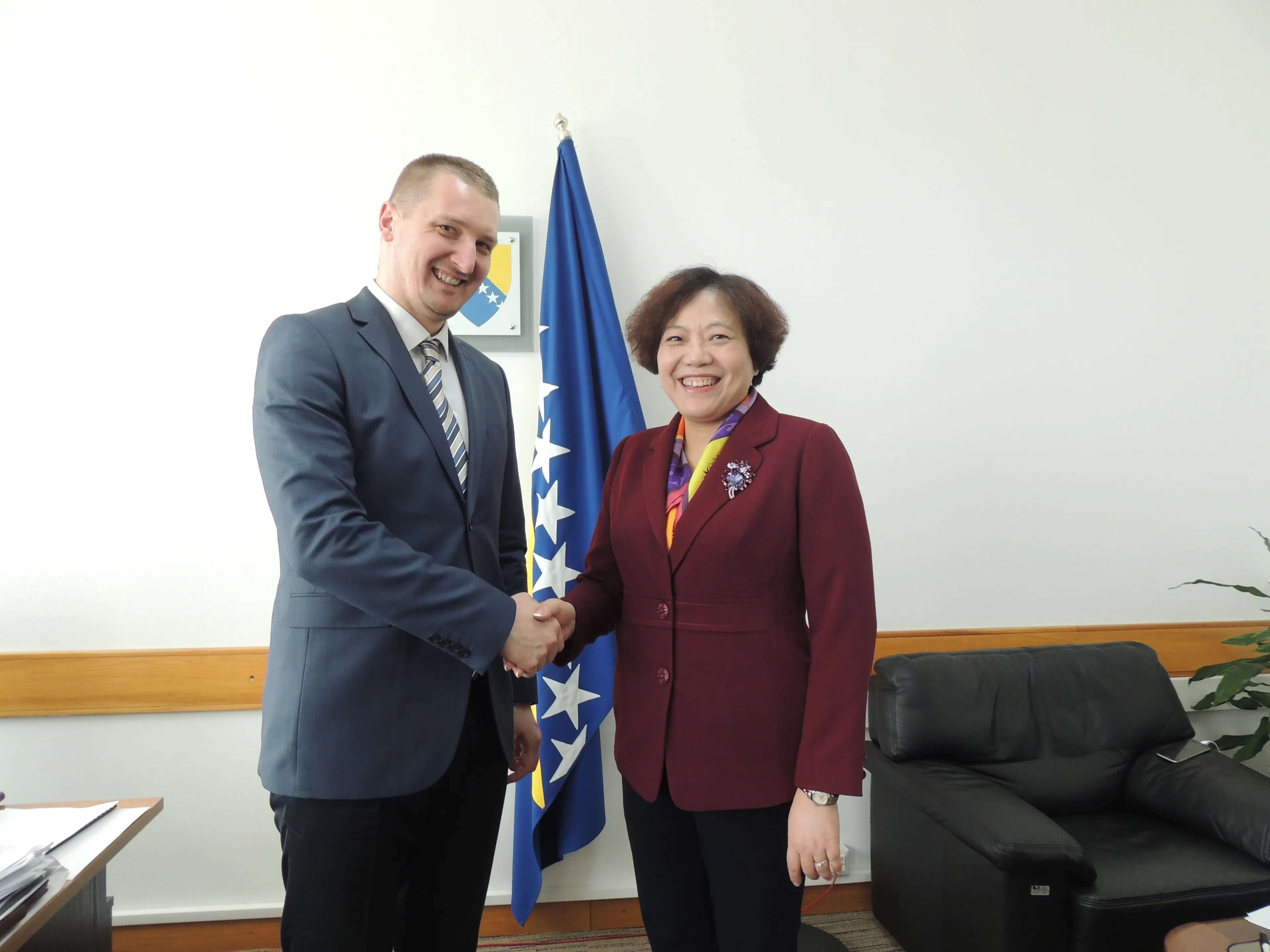 Ministar Grubeša sa veleposlanicom NR Kine u BiH: Jačanje vladavine prava uvjet za ekonomski razvoj