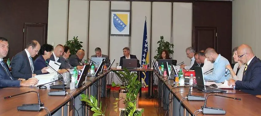 Strožijim kaznama sprječavati i boriti se protiv korupcije