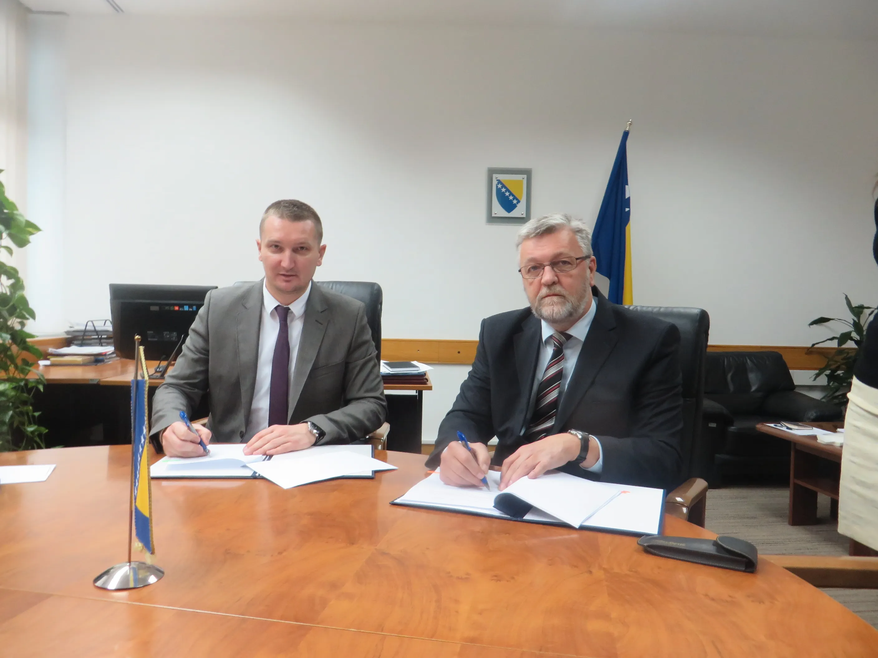 Potpisan Memorandum o suradnji: Pružanje stručne i administrativne pomoći Savjetodavnom vijeću Inicijative „Partnerstvo za otvorenu vlast“