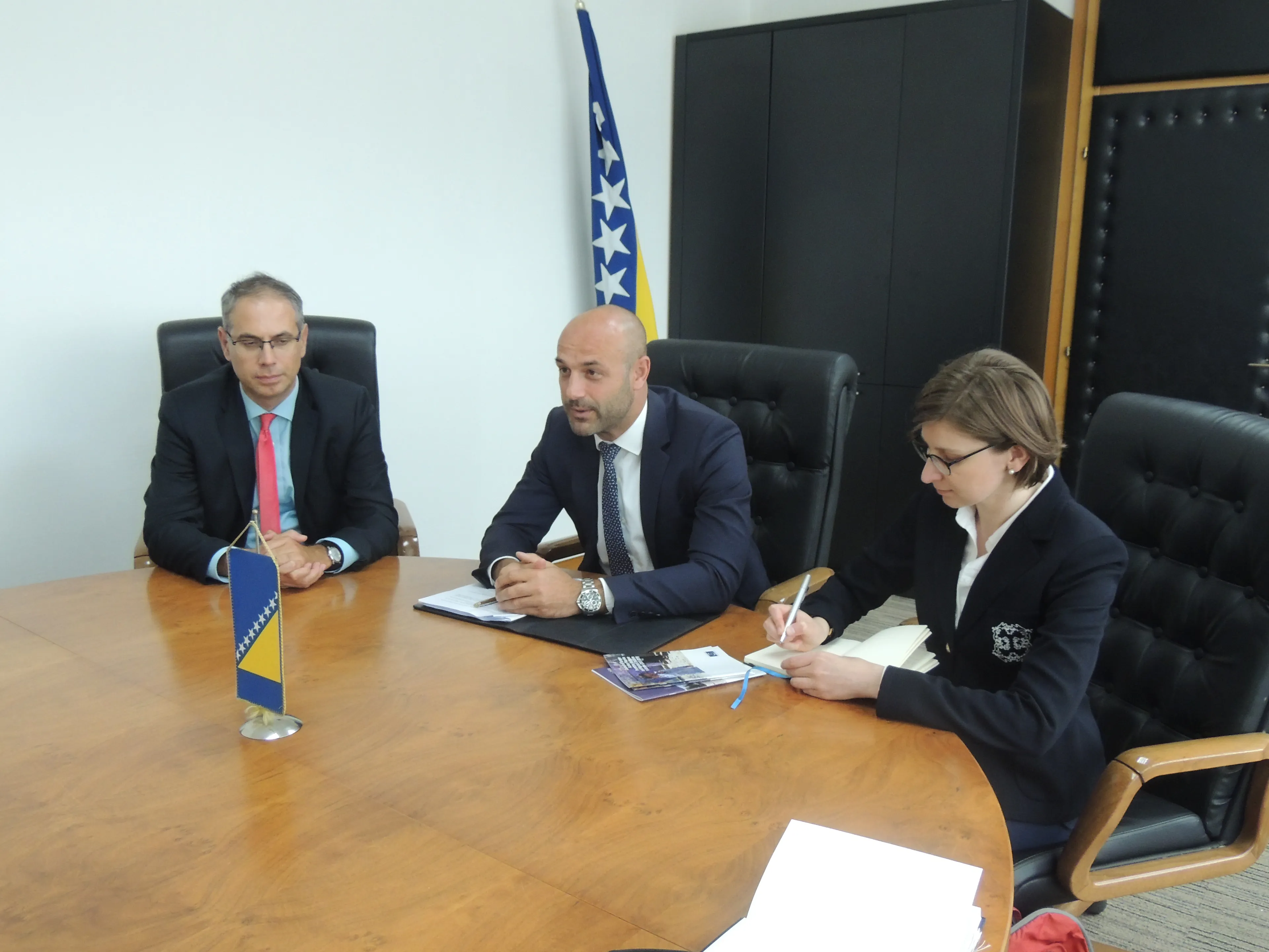 GRUBEŠA I BOČEK RAZGOVARALI O PROBLEMIMA MIGRANATA U BIH