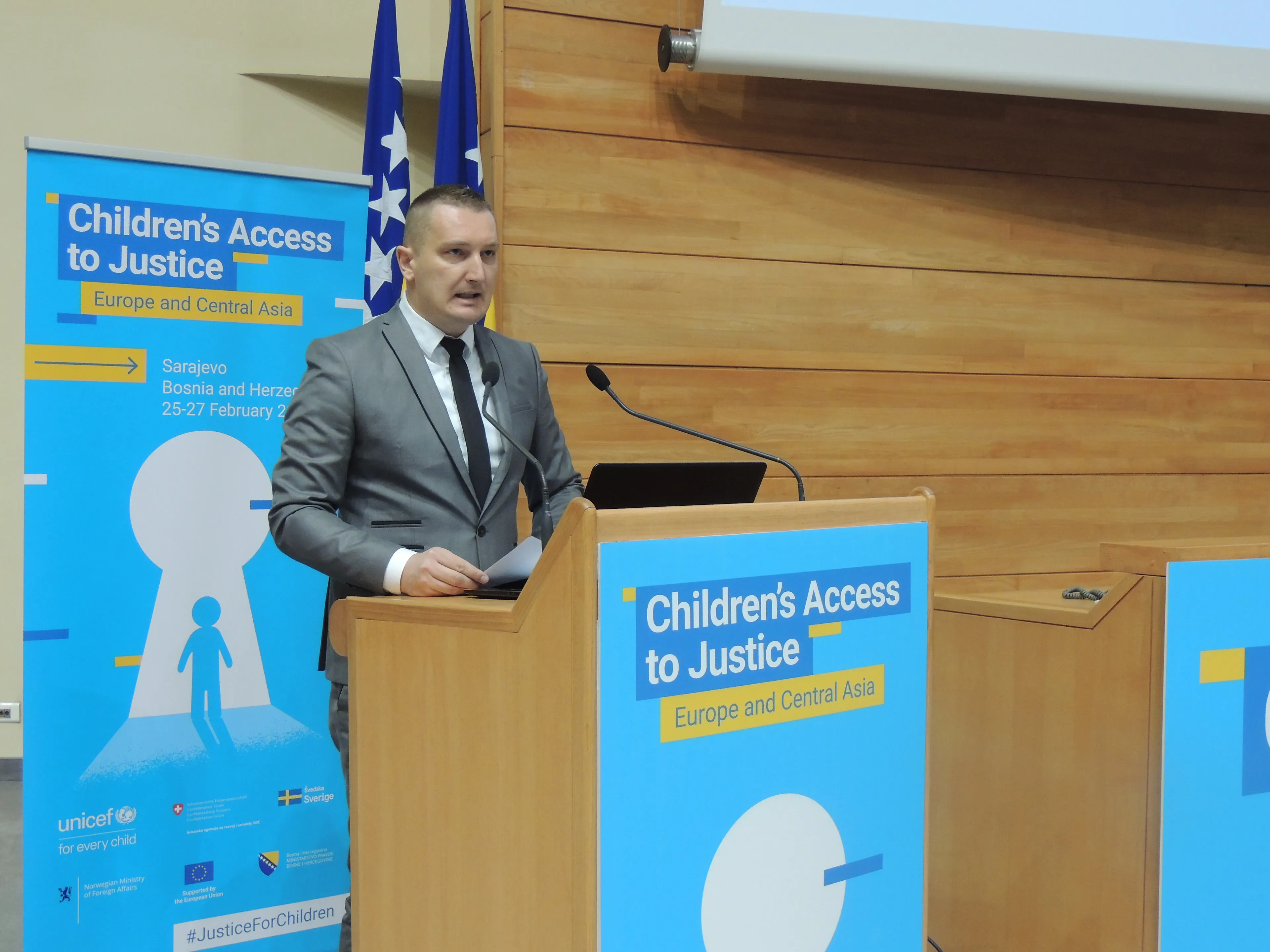 Ministar pravde Bosne i Hercegovine Josip Grubeša, danas je otvorio Regionalnu konferenciju o pristupi djece pravdi