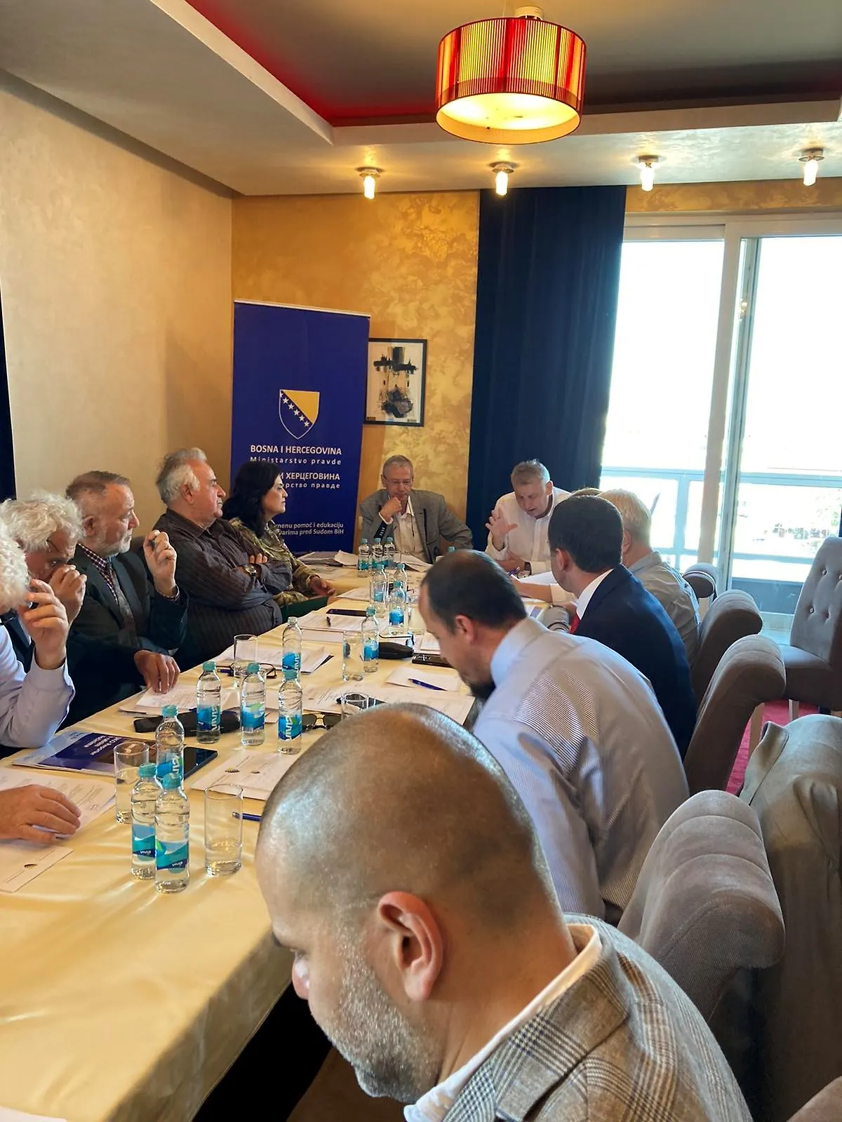 U organizaciji Ministarstva pravde BiH i Odvjetničke komore RS, Odsjeka za edukaciju u kaznenim stvarima pred Sudom BiH u Bijeljini održan seminar kontinuiranog usavršavanja branitelja na temu „Pritvor“