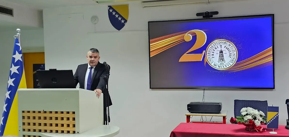 Ministar Bunoza na konferenciji povodom 20 godina Pravnog fakulteta u Tuzli: Izazovi evropskih integracija BiH